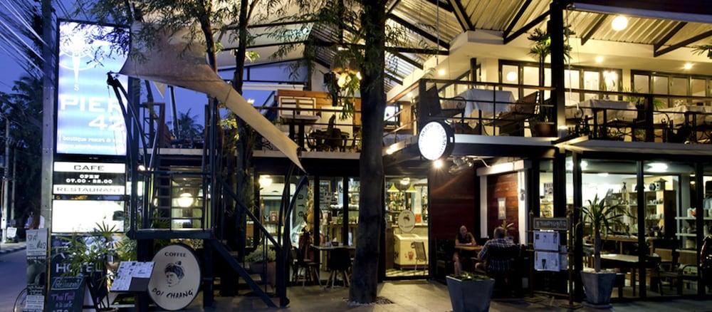 Pier 42 Boutique Resort & Spa 찰롱 외부 사진