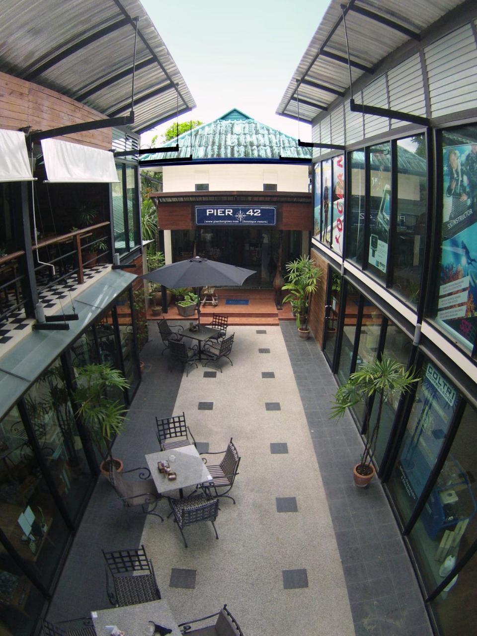 Pier 42 Boutique Resort & Spa 찰롱 외부 사진